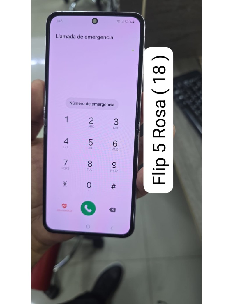 DISPLAY SAMSUNG FLIP 5 5G CON LEVE DETALLE